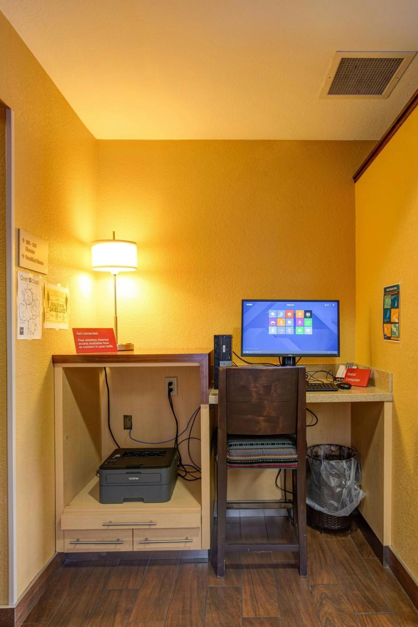 Towneplace Suites קולורדו ספרינגס מראה חיצוני תמונה